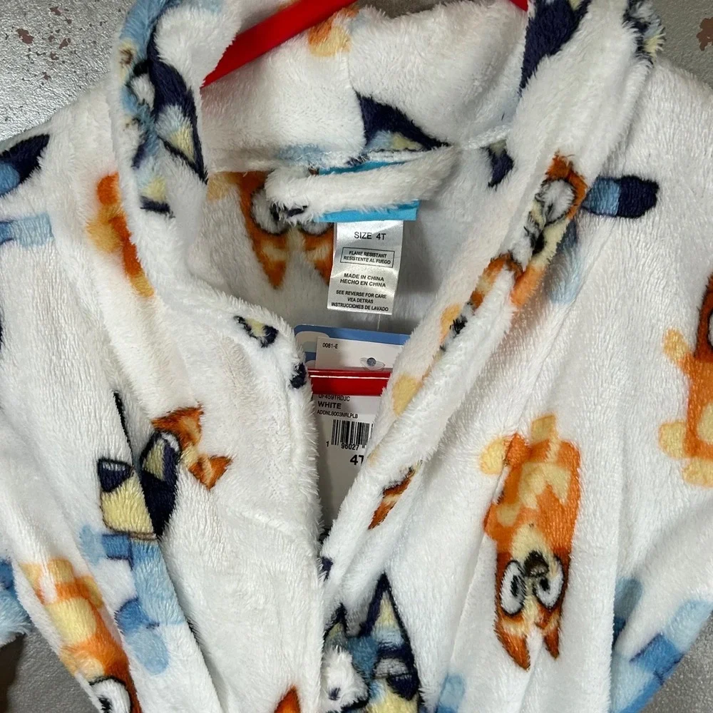 Bluey Bingo Kids Fleece Bathrobe White Blue Orange Size 4T Brand New Bath Time
